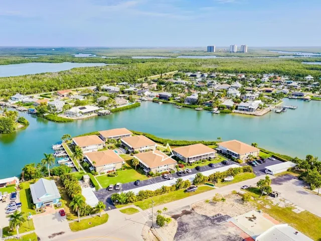 330 Kon Tiki Dr # B3, Naples Fl 34113