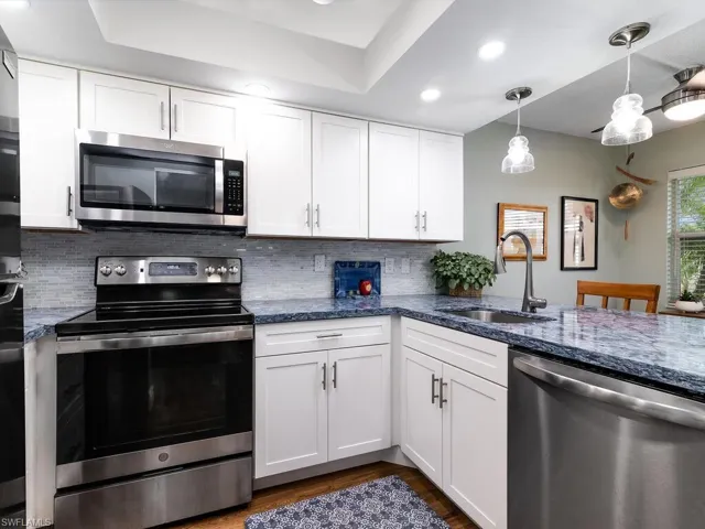 330 Kon Tiki Dr # B3, Naples Fl 34113