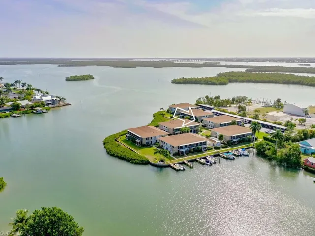 330 Kon Tiki Dr # B3, Naples Fl 34113