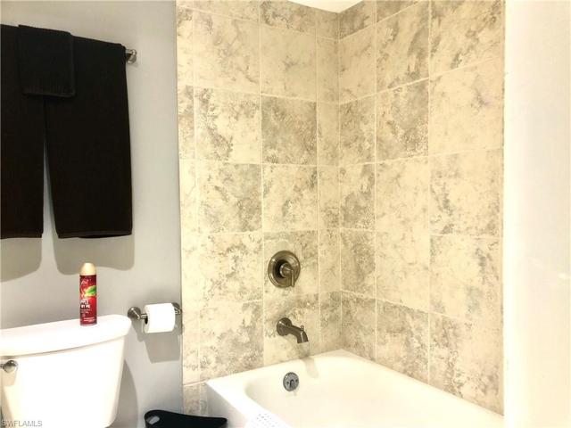SEPARATE TUB