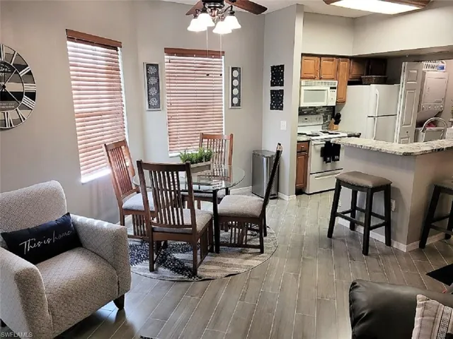 15655 Ocean Walk Cir 205, Fort Myers, Florida 33908