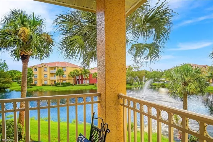 15655 Ocean Walk Cir 205, Fort Myers, Florida 33908