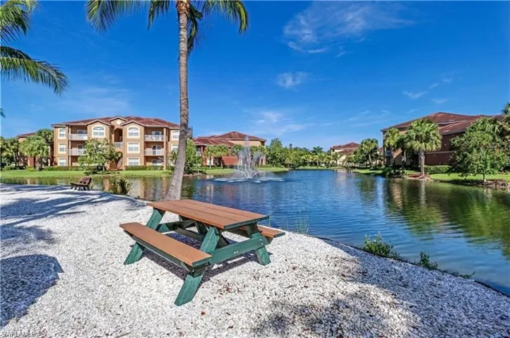 15655 Ocean Walk Cir 205, Fort Myers, Florida 33908