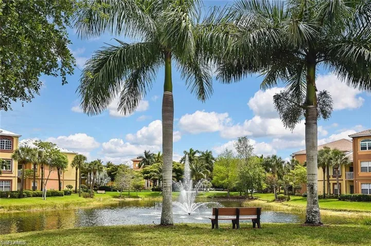 15655 Ocean Walk Cir 205, Fort Myers, Florida 33908