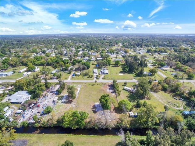 7958  McDaniel  DR, North Fort Myers, FL 33917