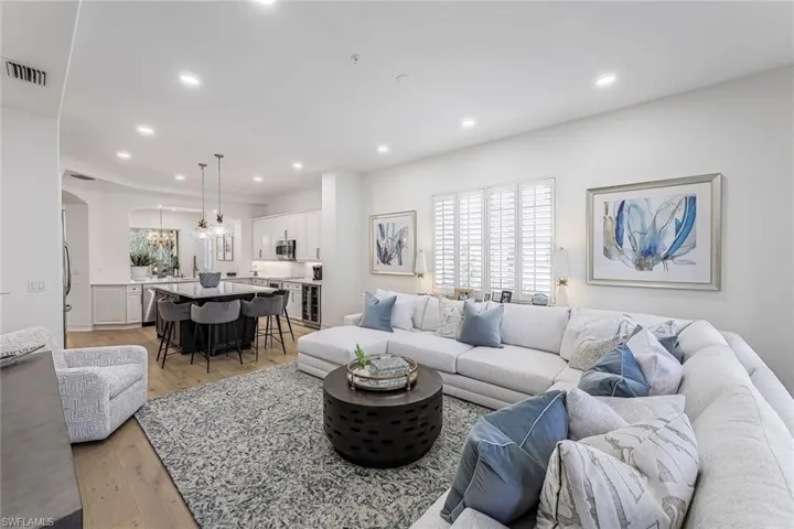 2630  Bolero  DR, Naples, FL 34109
