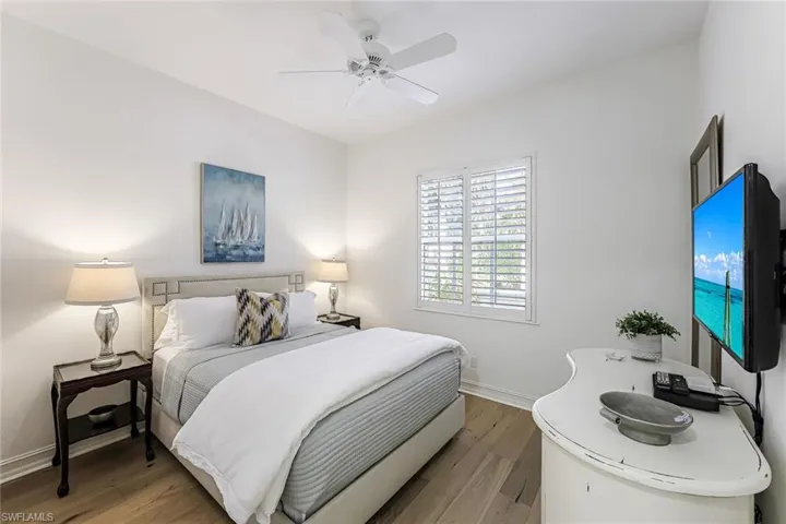 2630  Bolero  DR, Naples, FL 34109
