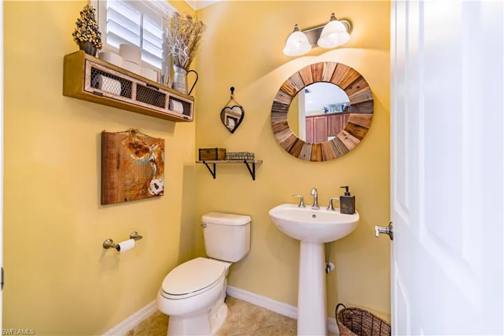 9041 Alturas St 3803, Naples, Florida 34113