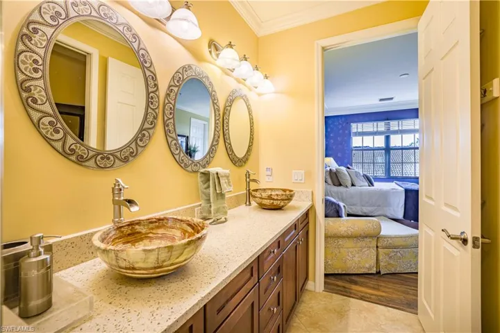 9041 Alturas St 3803, Naples, Florida 34113
