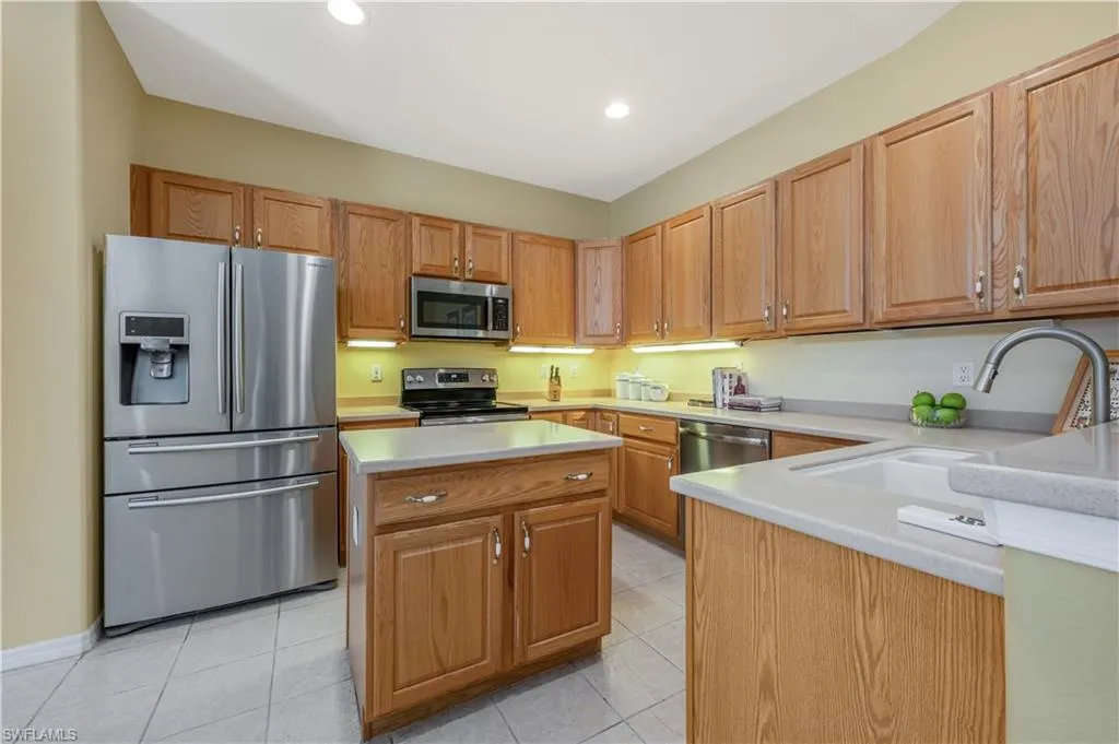 3991 Recreation LN, Naples, FL 34116,225006480