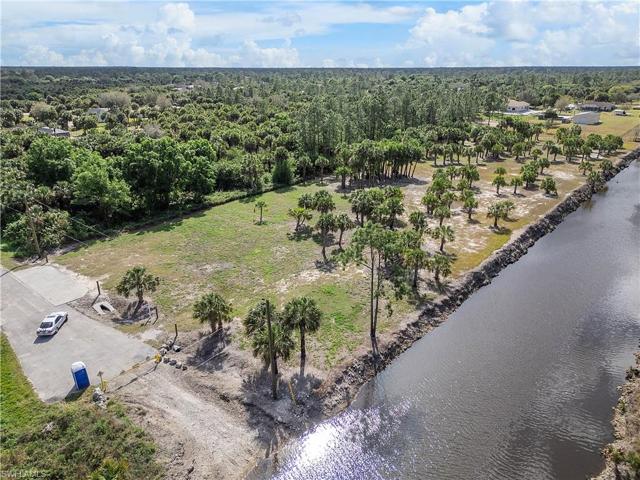 16th SE AVE, Naples, FL 34117