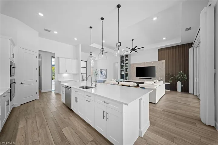 17439 Blue Sapphire Dr, Fort Myers, Florida 33913