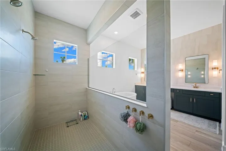 17439 Blue Sapphire Dr, Fort Myers, Florida 33913