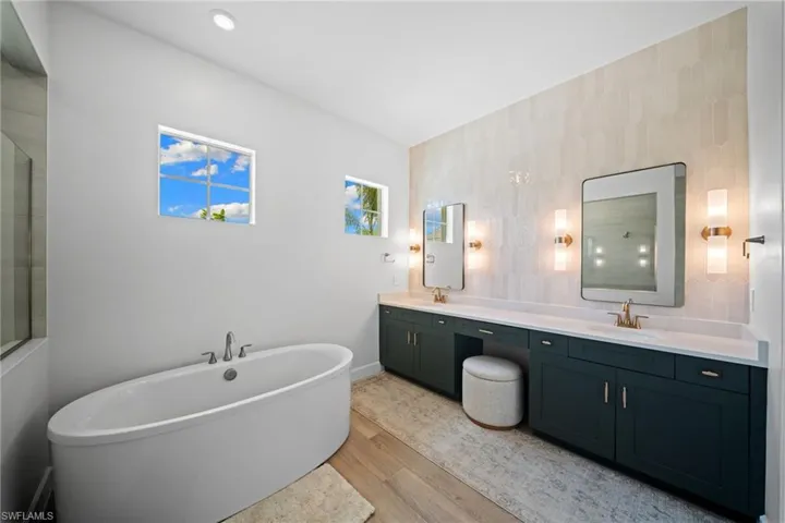 17439 Blue Sapphire Dr, Fort Myers, Florida 33913