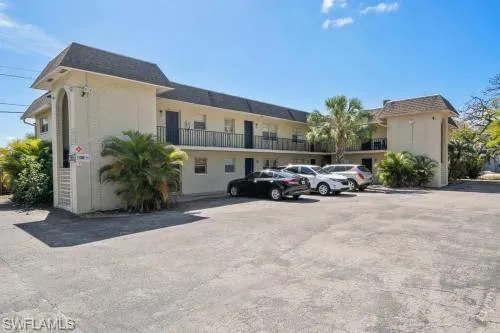 2905  Nelson  ST, Fort Myers, FL 33901