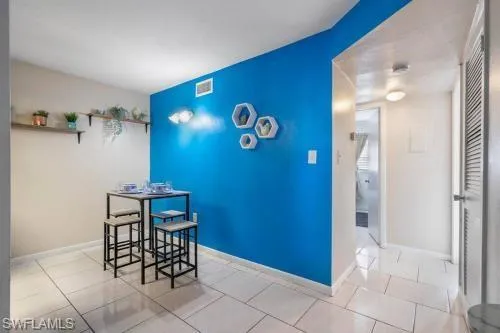 2905  Nelson  ST, Fort Myers, FL 33901