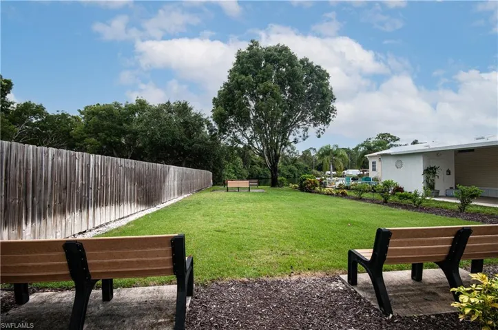 10220 Wales Loop, Bonita Springs, Florida 34135