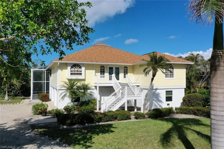 1426 Sand Castle - Front of home