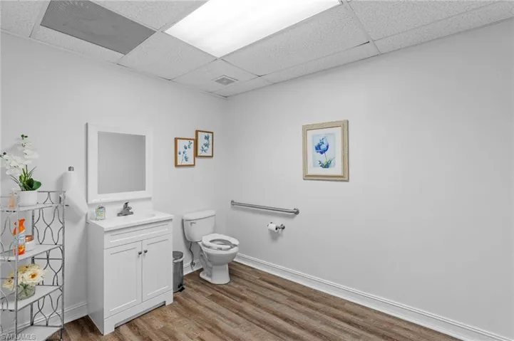 2950  Immokalee  RD, Naples, FL 34110