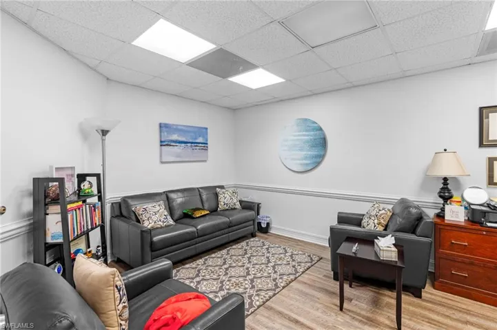 2950  Immokalee  RD, Naples, FL 34110