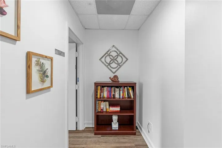 2950  Immokalee  RD, Naples, FL 34110