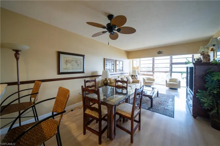 807 River Point Dr 304d, Naples, Florida 34102