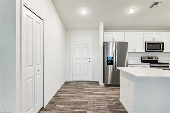 1140 NW 1st  PL, Cape Coral, FL 33993