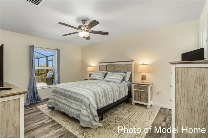 1140 NW 1st  PL, Cape Coral, FL 33993