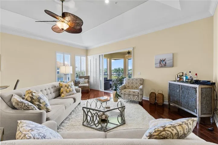 1875  Les Chateaux  BLVD, Naples, FL 34109