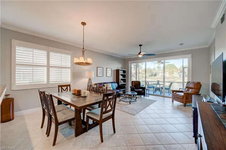 3989  Bishopwood E CT, Naples, FL 34114