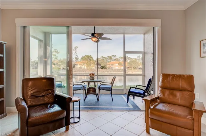 3989  Bishopwood E CT, Naples, FL 34114