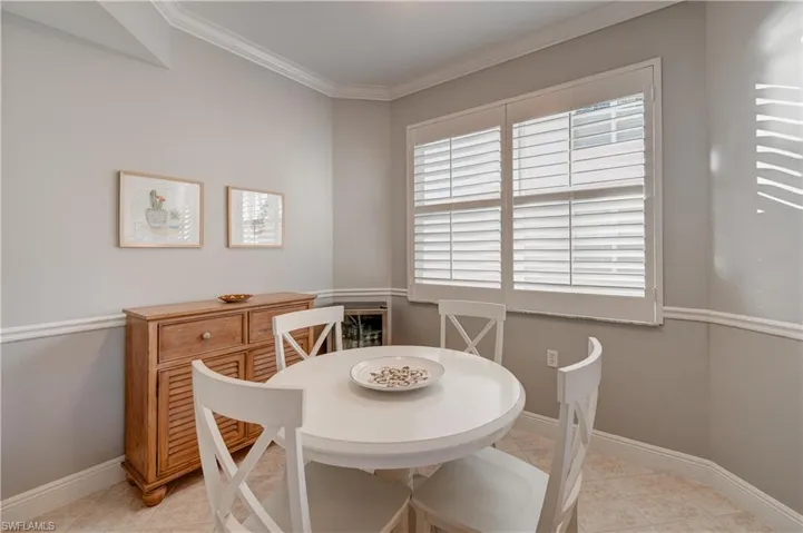 3989  Bishopwood E CT, Naples, FL 34114