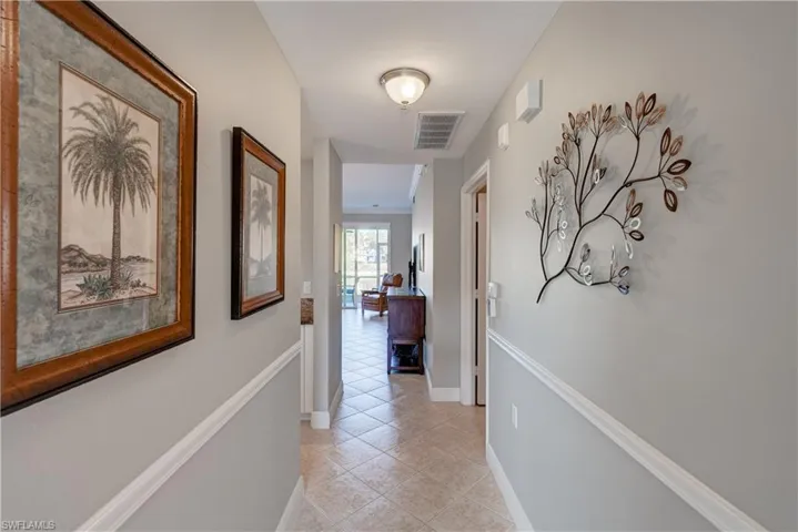 3989  Bishopwood E CT, Naples, FL 34114