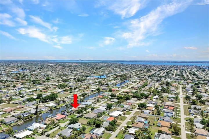 703 Se 33rd Ter, Cape Coral, Florida 33904