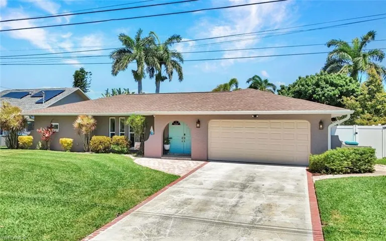 703 Se 33rd Ter, Cape Coral, Florida 33904