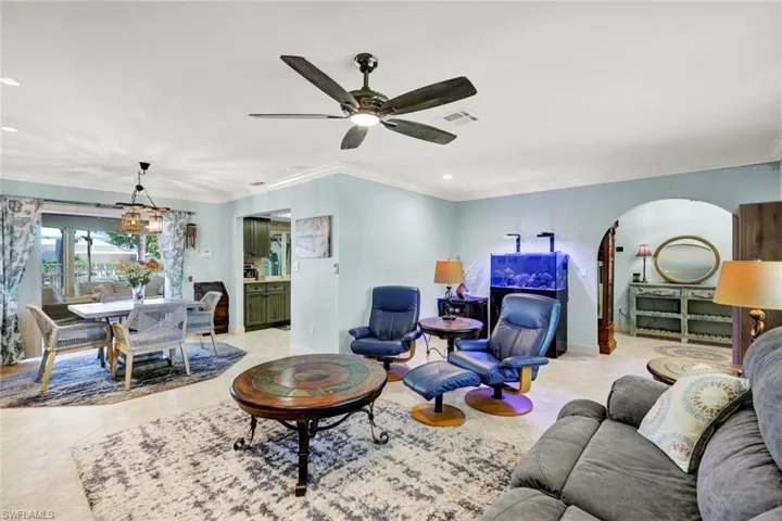 703 Se 33rd Ter, Cape Coral, Florida 33904