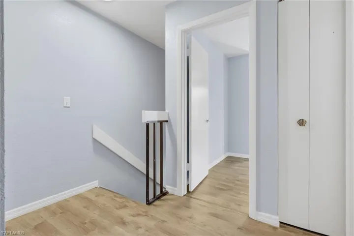 6085 Lake Front Dr, Fort Myers, Florida 33908