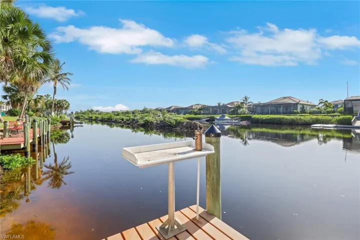 6085 Lake Front Dr, Fort Myers, Florida 33908