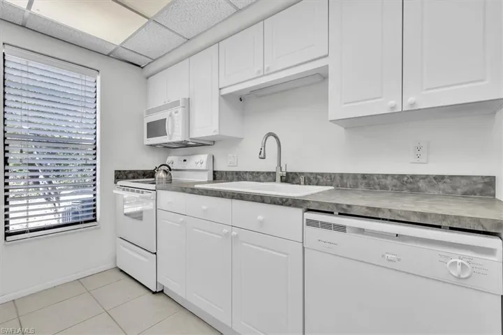 5888 Littlestone Ct 4, North Fort Myers, Florida 33903
