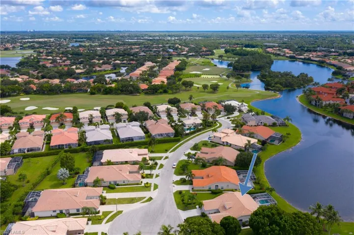 6513 Castlelawn Pl, Naples, Florida 34113