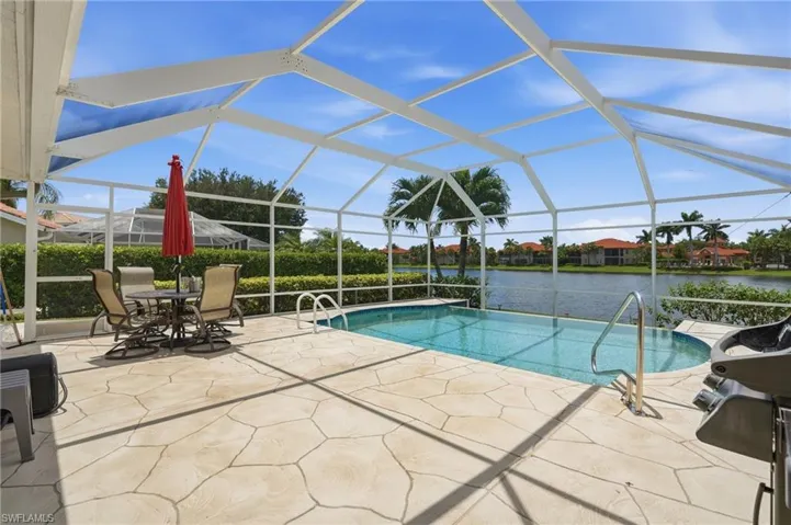 6513 Castlelawn Pl, Naples, Florida 34113