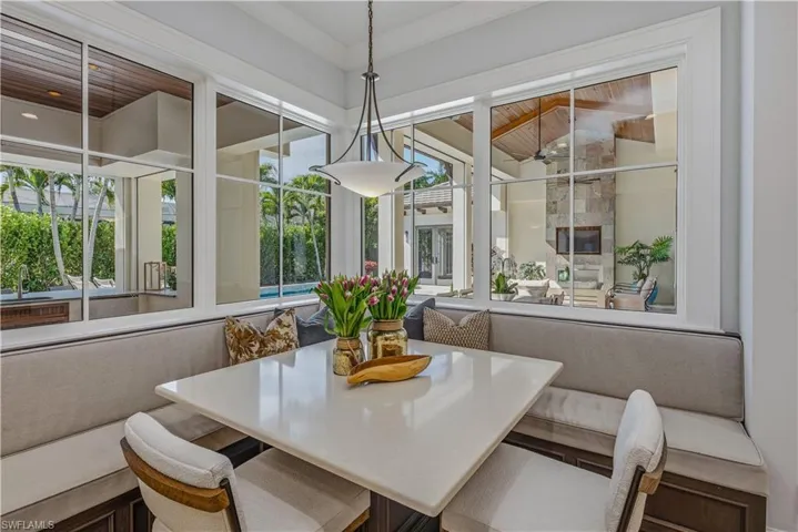 Kitchen Built-In Banquette