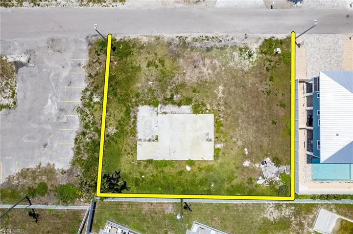 2 lots/4 parcels