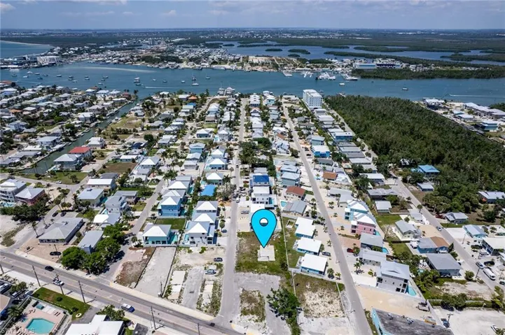 126  Delmar  AVE, Fort Myers Beach, FL 33931
