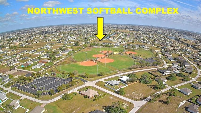 1015 NW 19th  PL, Cape Coral, FL 33993