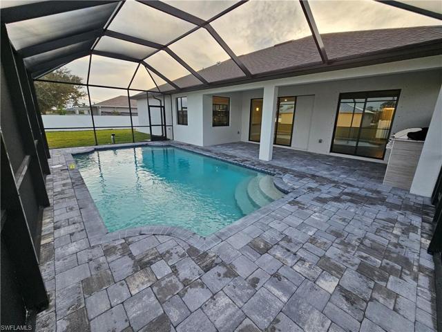 1015 NW 19th  PL, Cape Coral, FL 33993