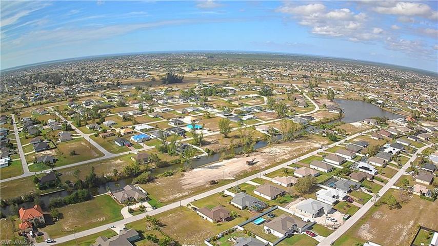 1015 NW 19th  PL, Cape Coral, FL 33993