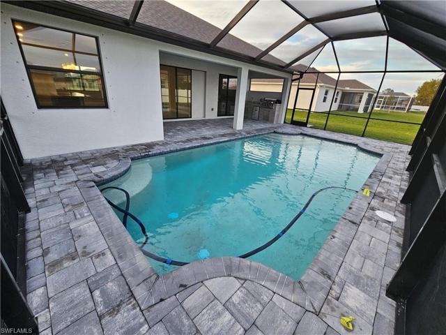 1015 NW 19th  PL, Cape Coral, FL 33993