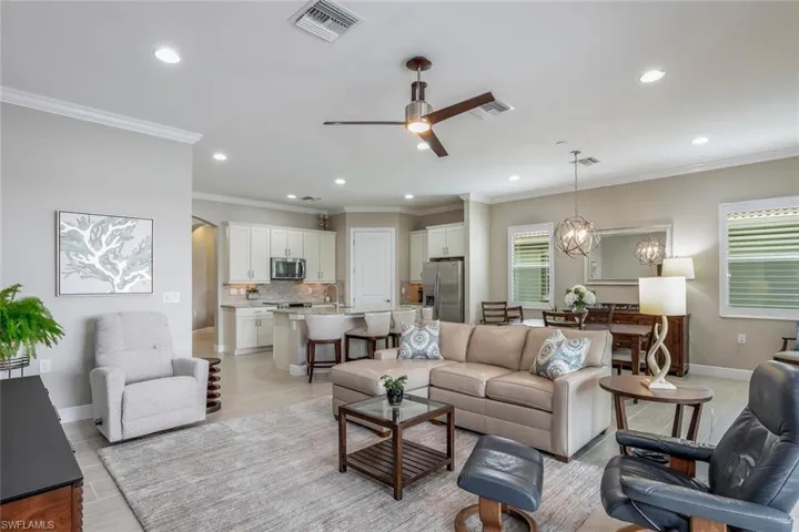 10643  Carena  CIR, Fort Myers, FL 33913