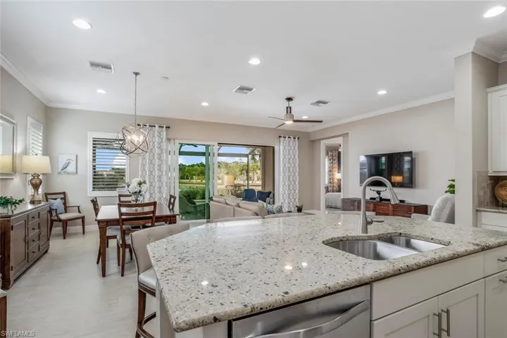 10643  Carena  CIR, Fort Myers, FL 33913